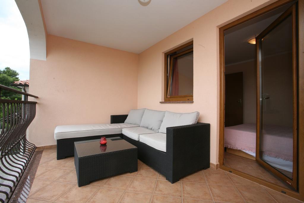 Apartments Neda - Porec South Oda fotoğraf