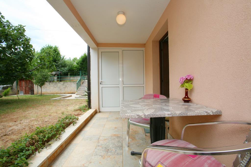 Apartments Neda - Porec South Oda fotoğraf